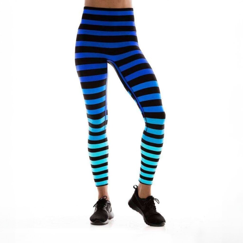 K-Deer 7/8 Sneaker Length Legging Small